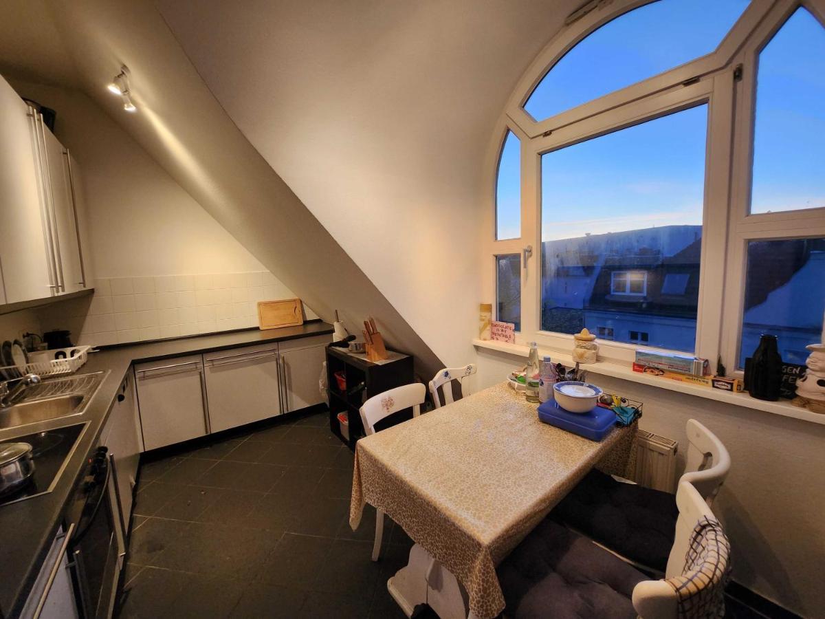 One Private Room Available In A Two Room Apartment In Tegel, เบอร์ลิน ภายนอก รูปภาพ